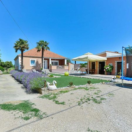 Holiday House Meri, 5+2, Бенковац Экстерьер фото